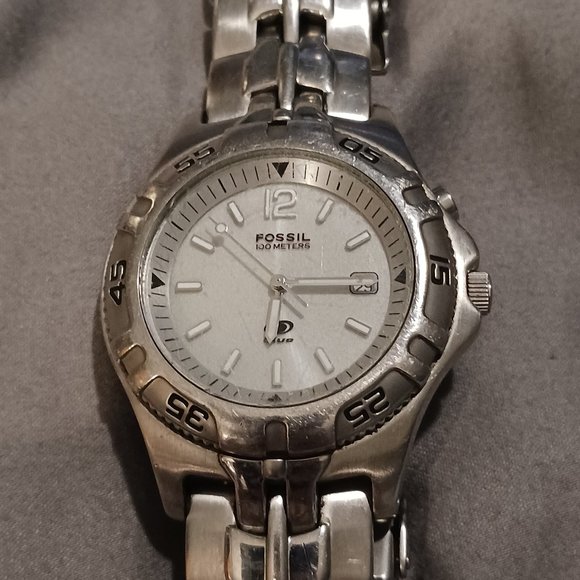 VINTAGE Men's FOSSIL WATCH - Picture 1 of 9